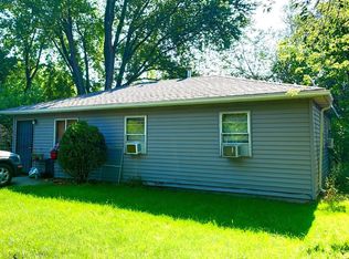 4089 Missouri St, Hobart, IN 46342