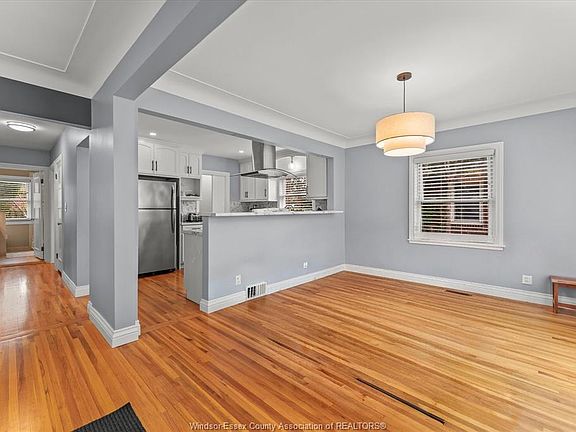 2nd image of 4531 Pleasant Pl