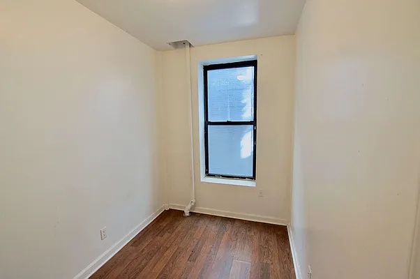 Rented by Bold New York | media 4