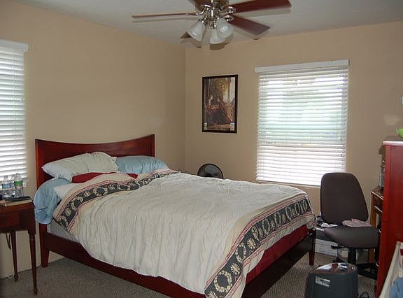 4th image of 3934 Donna Ave
