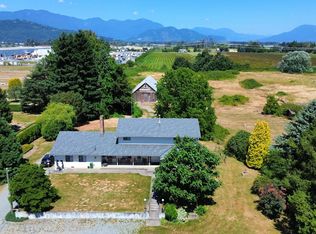 44705 Watson Rd, Chilliwack, BC V2R 2Y6