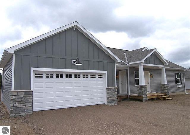 1st image of 8546 S Olivia Dr #18