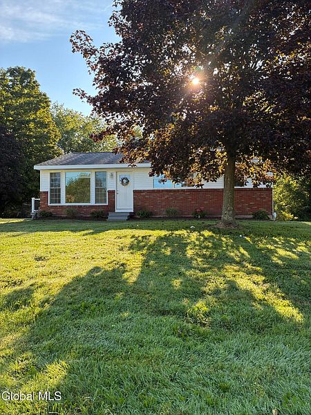 2nd image of 18 Walter Road