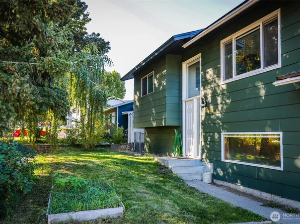 227 E Franklin, Chelan, WA 98816