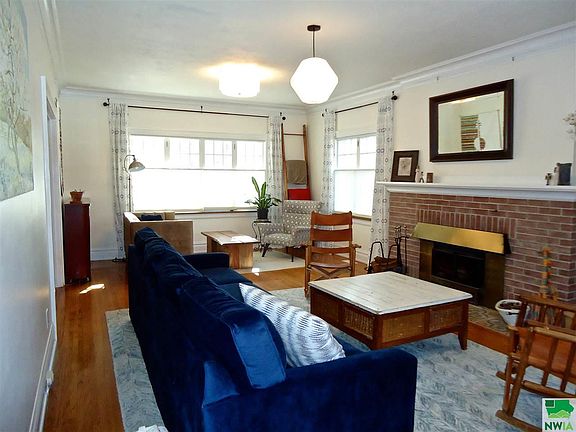 4th image of 1219 W 6th St