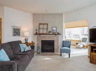 930 Serenity Cir, Nya, MN 55397
