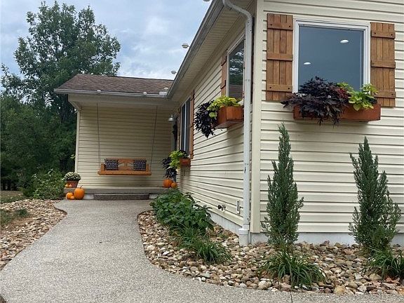 2nd image of 1344 Murrey Dr