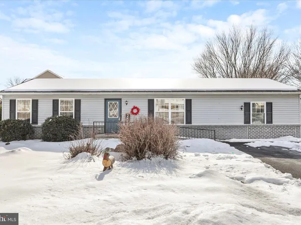 2828 Falling Spring Rd, Chambersburg, PA 17202