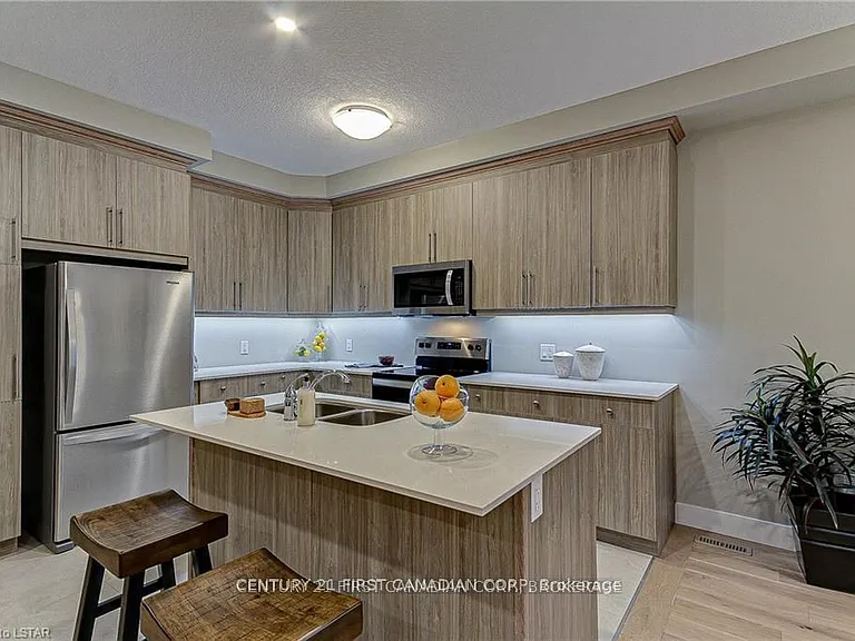 177 Edgevalley Rd #88 — Photo 11