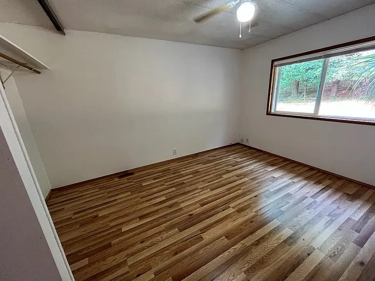 2990 Mount Union Ave — Photo 3