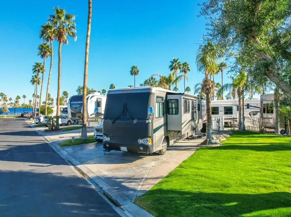 69411 Ramon Rd #208, Cathedral City, CA 92234