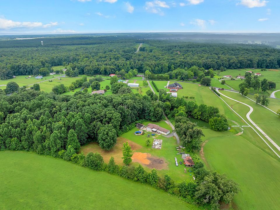 1st image of 150 Arbor Ln