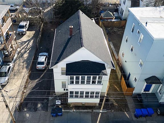2nd image of 264 Cowden St