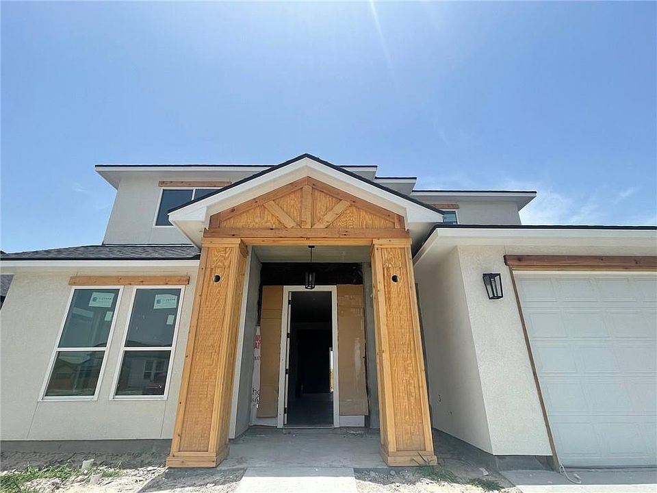 1st image of 3925 Azali Dr