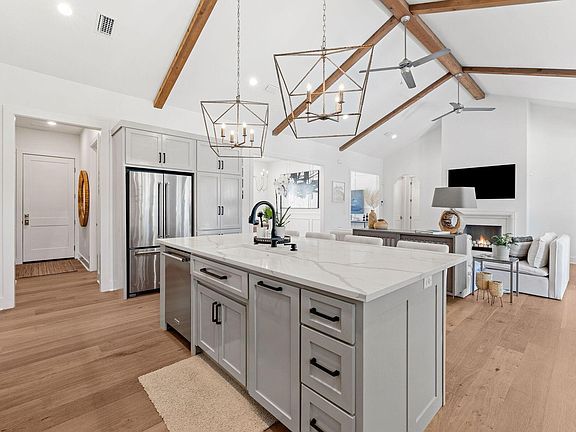 5th image of 51 Morning Sun Ct