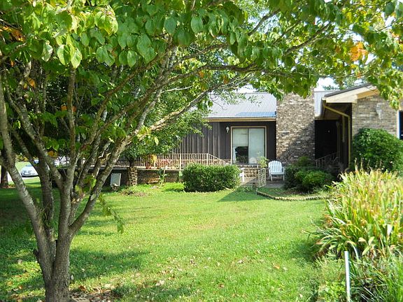 2nd image of 217 Gillen Dr