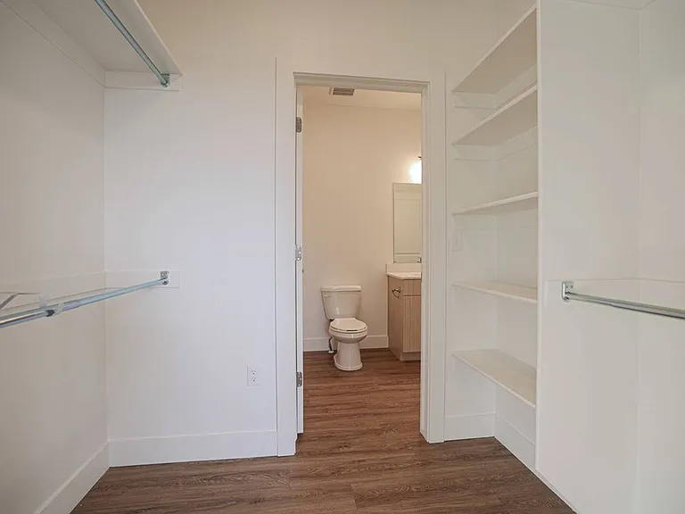 Northgate Apartments — Photo 54