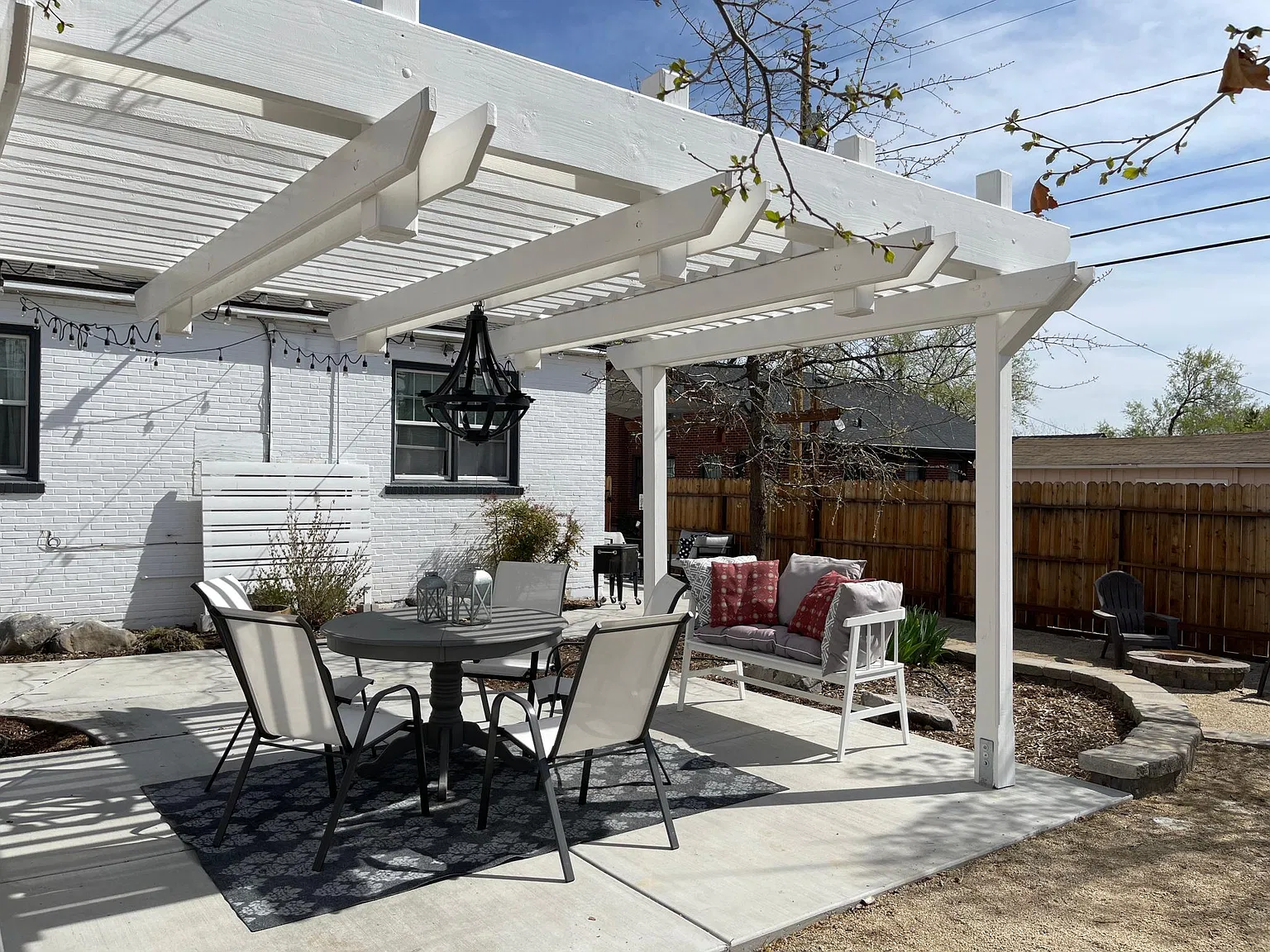750 Walker Ave — Photo 2