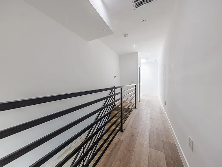 11311 Collins St — Photo 85