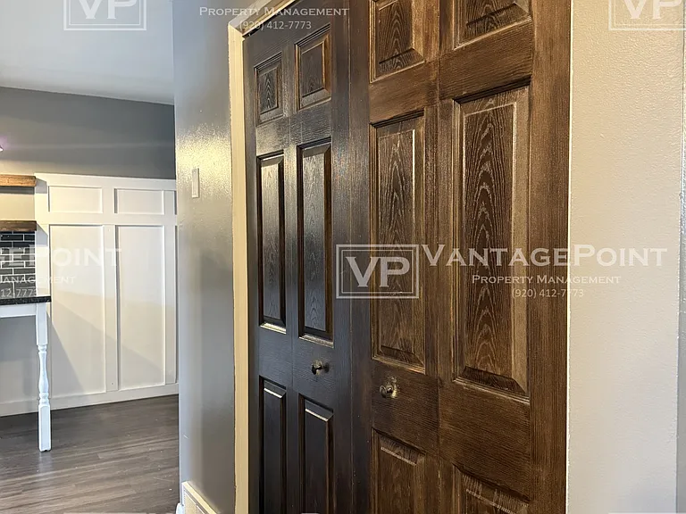 826 N Hawthorne Dr — Photo 10