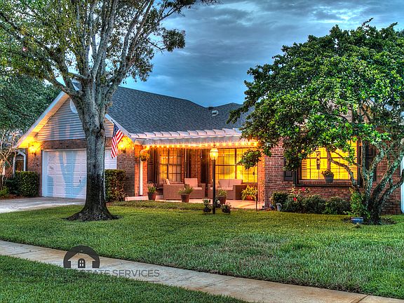 3rd image of 1285 Hollow Brook Ln