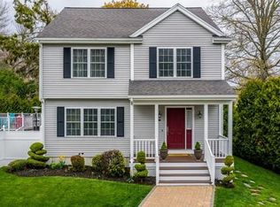 3 Slocum Farm Dr, Dartmouth, MA 02747