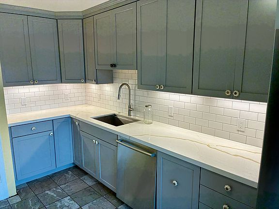 5th image of 4424 Ulloa St