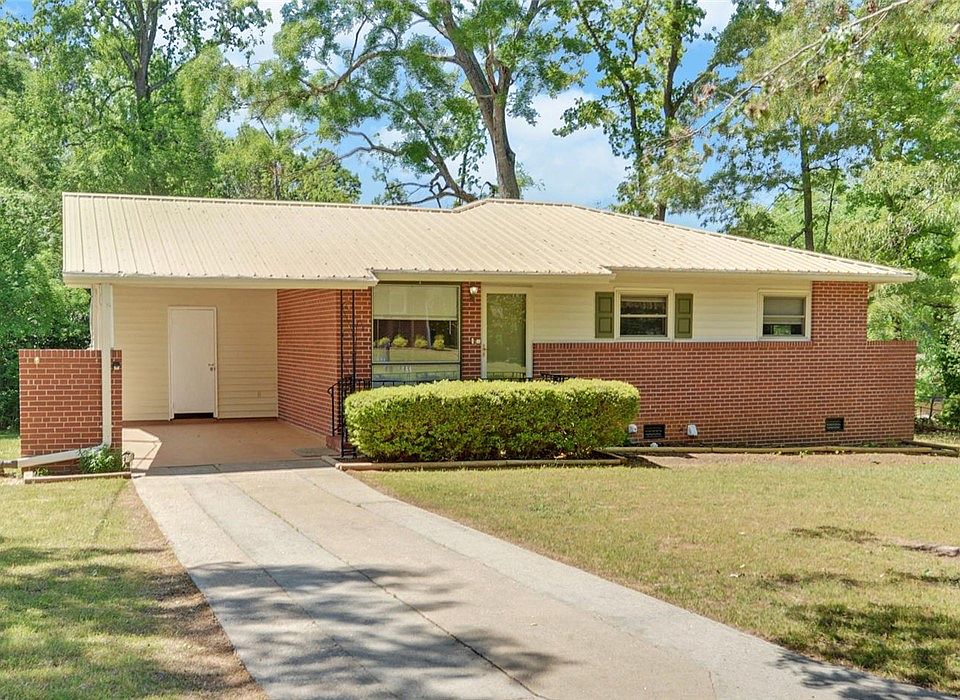 1st image of 60 Kelsey Dr