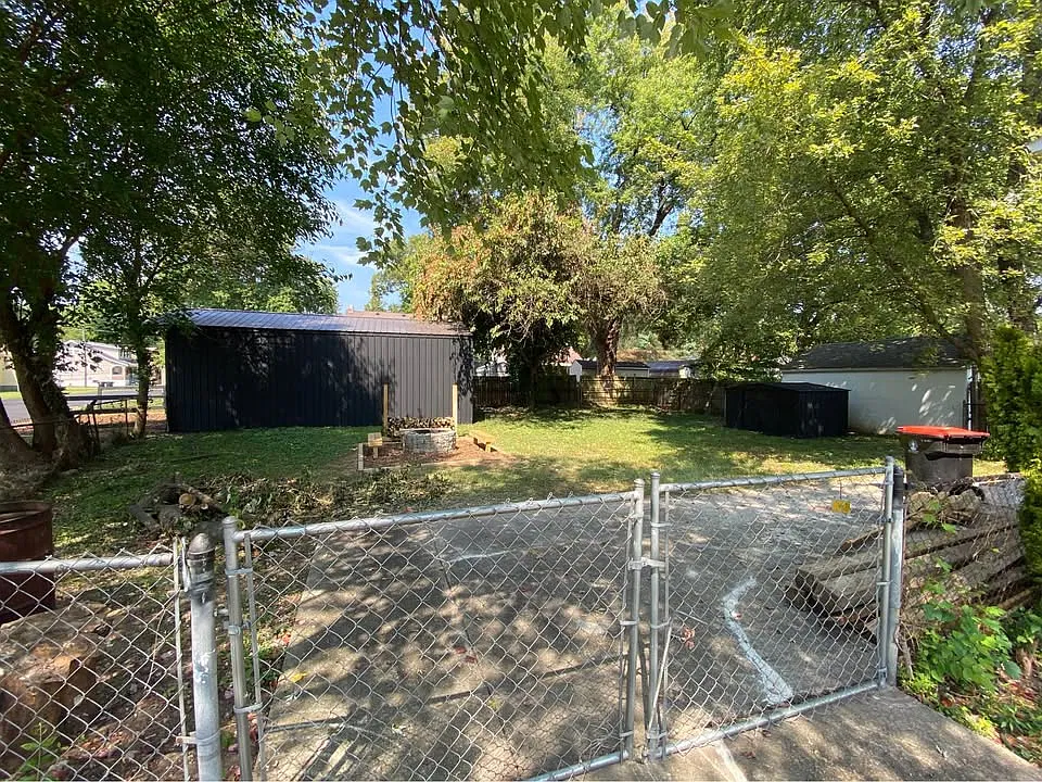 4 bed, 1700 sqft, $1,750 — Photo 2