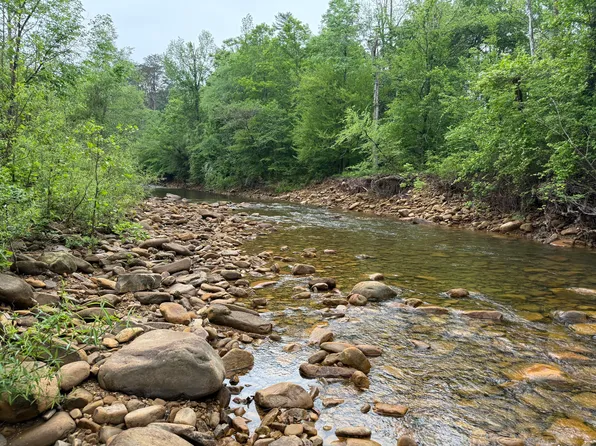 203 Leggett Rd, Sale Creek, TN 37373