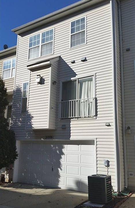 2nd image of 21006 Sojourn Ct #42