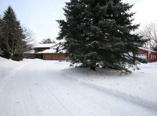 7374 Lake Dr, Lino Lakes, MN 55014