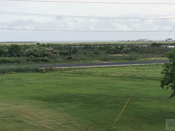 4th image of 2639 Palm Dr