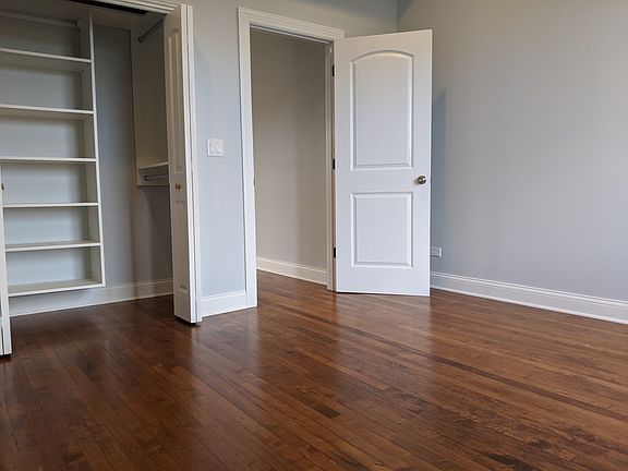 4th image of 4400 N Milwaukee Ave #3
