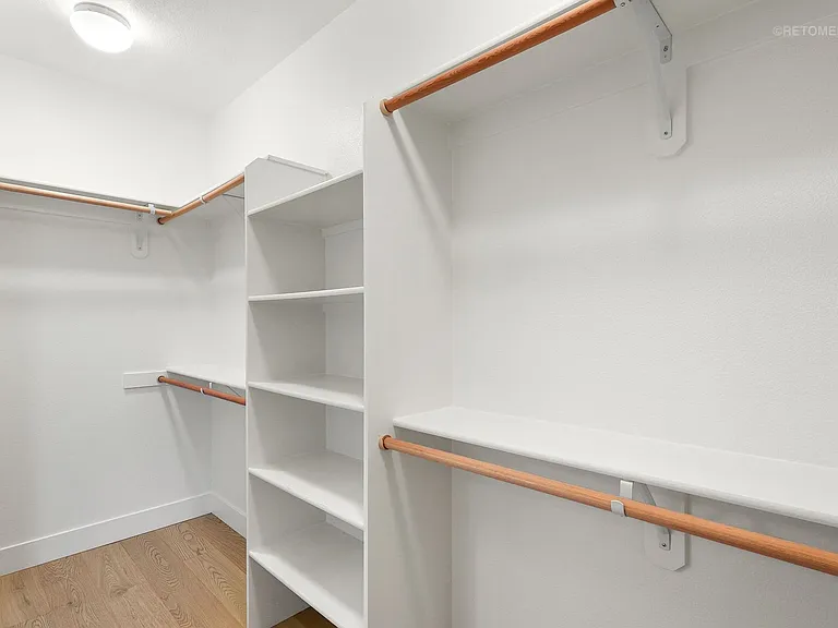 11678 NW Kearney St — Photo 18