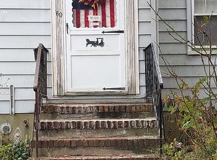 60 Fairview Ave, Port Washington, NY 11050