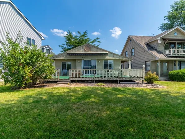 120 Sunset Bay Ct, Fremont, IN 46737