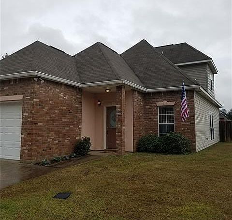 1st image of 200 Emerald Oaks Dr