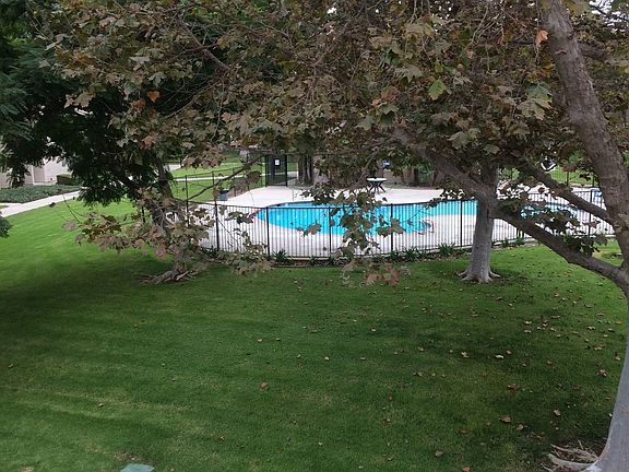 2nd image of 1439 Iguana Cir