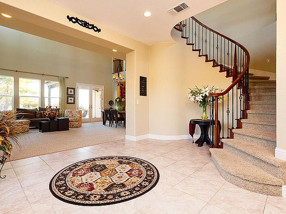 5th image of 7059 Tuscany Way
