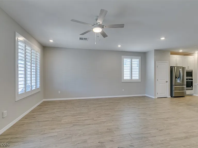 9569 Sunset Fire Ln — Photo 14