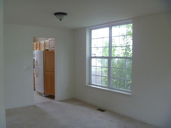 3rd image of 4714 Windridge Ct