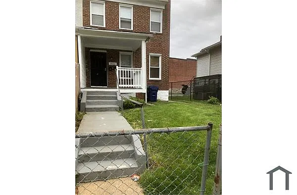 Building Photo - 3023 Oakford Ave #1
