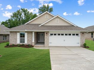 19832 Redhawk Dr, Athens, AL 35611