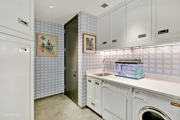 Sold by Corcoran | media 7