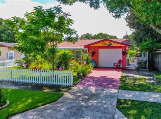 5218 12th Ave S, Gulfport, FL 33707