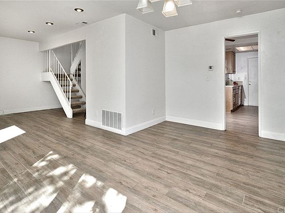 5th image of 5638 E Vista Del Cerro