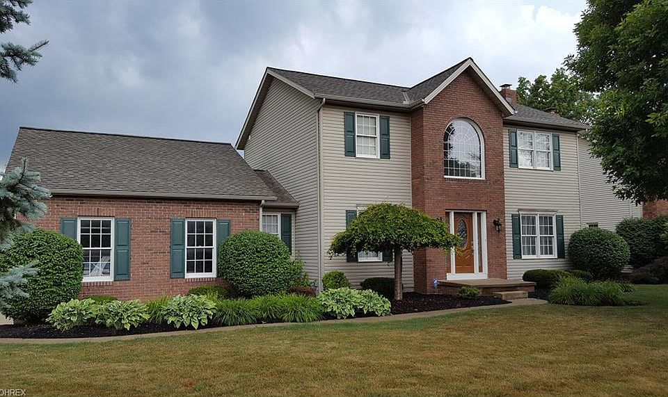 1st image of 9676 Woodhurst Dr