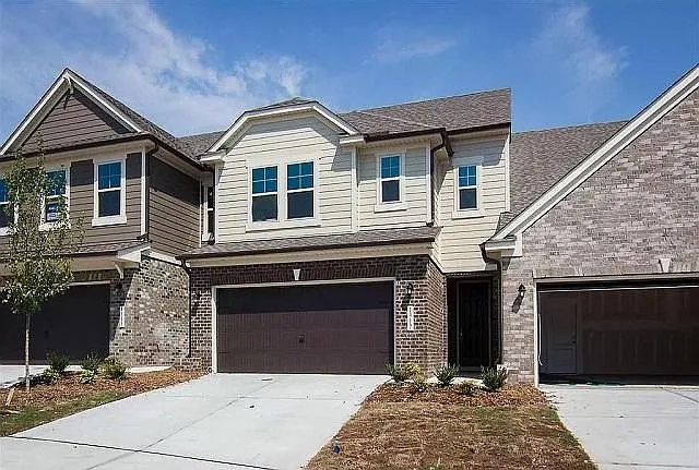 1317 Catch Fly Ln — Photo 2