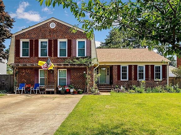 2nd image of 5012 Kemps Farm Pl